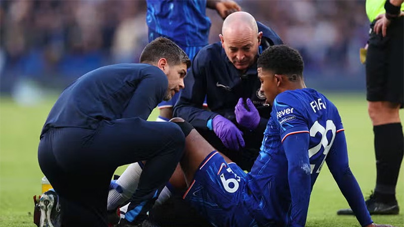 Chelsea can kien nhan, Fofana can tai khoi dong