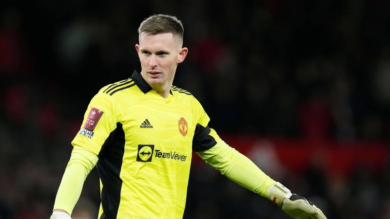 Dean Henderson va cu dap tra bang phong do sau quang thoi gian bi hoai nghi